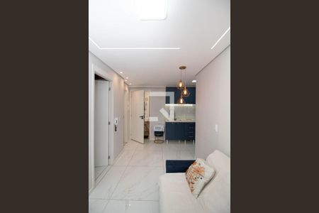 Sala de apartamento para alugar com 2 quartos, 37m² em Vila das Bandeiras, Guarulhos