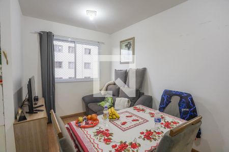 Sala  de apartamento à venda com 2 quartos, 43m² em Campanário, Diadema