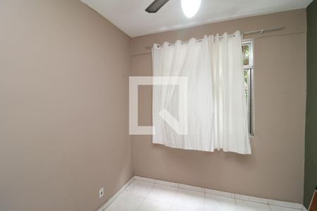 Quarto 2 de apartamento para alugar com 3 quartos, 75m² em Portuguesa, Rio de Janeiro