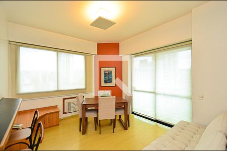 Sala Ambientes de apartamento para alugar com 1 quarto, 50m² em Funcionários, Belo Horizonte