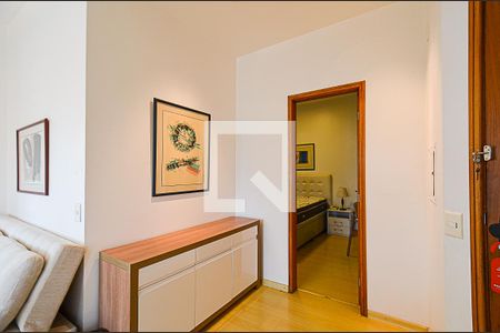 Corredor de apartamento para alugar com 1 quarto, 50m² em Funcionários, Belo Horizonte