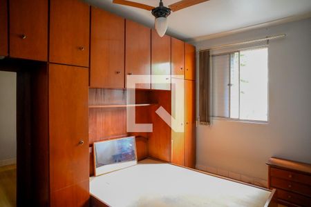 Quarto 2 de apartamento para alugar com 2 quartos, 54m² em Jardim Celeste, São Paulo