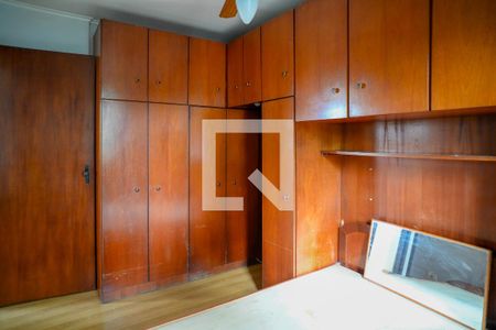 Quarto 2 de apartamento para alugar com 2 quartos, 54m² em Jardim Celeste, São Paulo