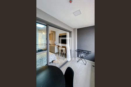 Varanda de kitnet/studio para alugar com 1 quarto, 33m² em Jardim Aurelia, São Paulo