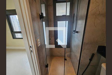 Banheiro da Suíte 1 de apartamento para alugar com 2 quartos, 71m² em Jardim das Acacias, São Paulo
