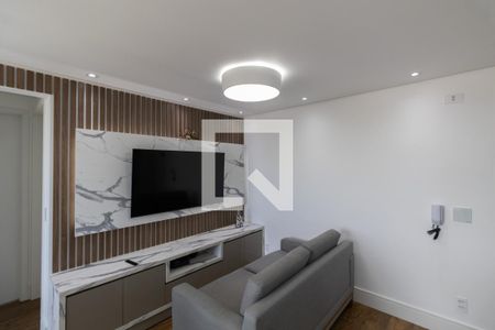 Sala/Cozinha/Área de Serviço  de apartamento à venda com 2 quartos, 46m² em Vila Carmosina, São Paulo