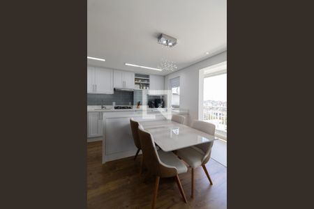 Sala/Cozinha/Área de Serviço  de apartamento à venda com 2 quartos, 46m² em Vila Carmosina, São Paulo