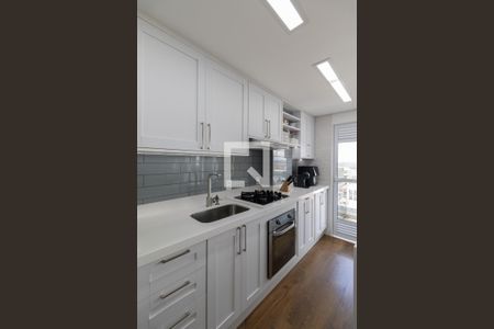 Sala/Cozinha/Área de Serviço  de apartamento à venda com 2 quartos, 46m² em Vila Carmosina, São Paulo