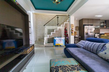 Sala de casa para alugar com 3 quartos, 260m² em Vila Libanesa, São Paulo