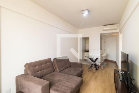 Sala de apartamento para alugar com 1 quarto, 47m² em Centro, Campinas
