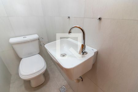 Lavabo de casa para alugar com 2 quartos, 100m² em Vila Prado, São Paulo
