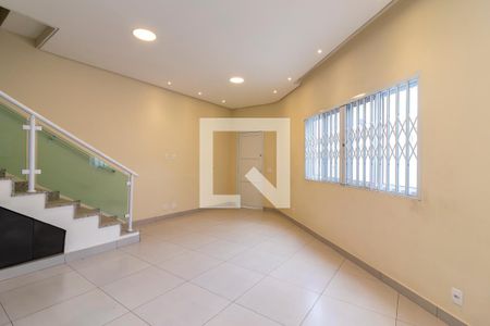 Sala de casa para alugar com 2 quartos, 100m² em Vila Prado, São Paulo