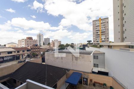 Vista da Varanda da Sala/Cozinha de apartamento para alugar com 1 quarto, 34m² em Capão Raso, Curitiba