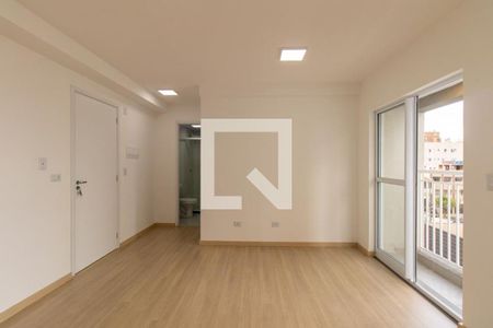 Sala/Cozinha de apartamento para alugar com 1 quarto, 34m² em Capão Raso, Curitiba