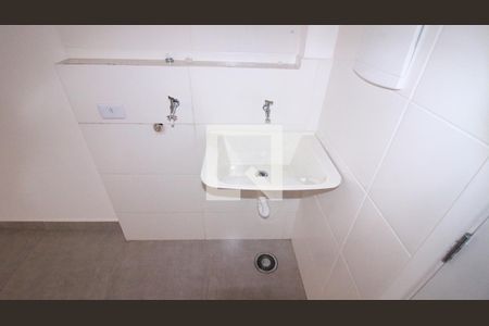 Sala/Cozinha de apartamento para alugar com 1 quarto, 31m² em Parque São Lucas, São Paulo