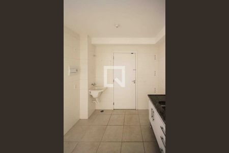 Cozinha e Área de Serviço de apartamento para alugar com 2 quartos, 32m² em Vila Ema, São Paulo