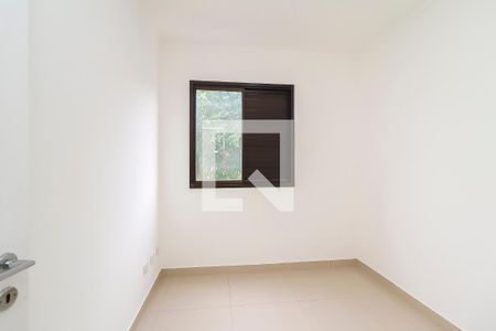 Apartamento para alugar com 2 quartos, 50m² em Vila Carmosina, São Paulo