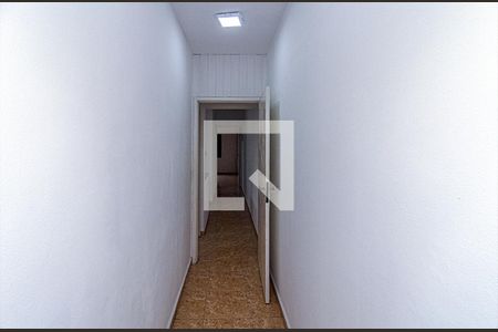 corredor para os cômodos_2 de casa para alugar com 3 quartos, 230m² em Vila Santa Teresa (zona Sul), São Paulo