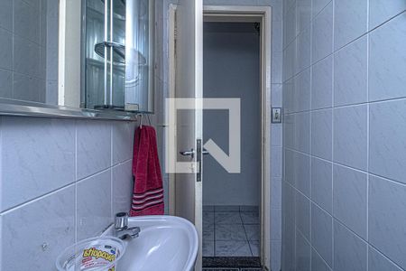 lavabo_4 de casa para alugar com 3 quartos, 230m² em Vila Santa Teresa (zona Sul), São Paulo