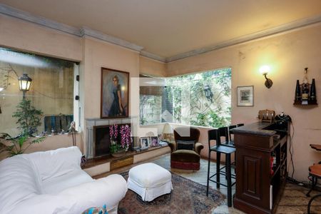 Sala de casa à venda com 5 quartos, 447m² em Jardim Guedala, São Paulo