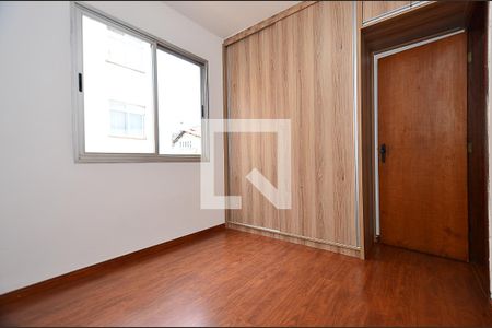 Quarto 1 de apartamento para alugar com 3 quartos, 94m² em Palmares, Belo Horizonte