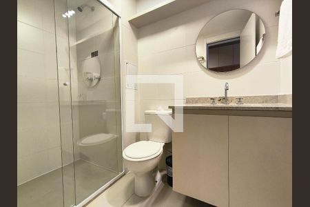 Banheiro de kitnet/studio para alugar com 1 quarto, 24m² em Vila Mariana, São Paulo