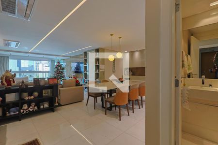 Entrada de apartamento à venda com 4 quartos, 195m² em Sion, Belo Horizonte