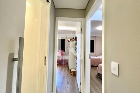 Corredor de apartamento à venda com 3 quartos, 127m² em Vila Mascote, São Paulo