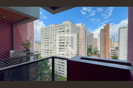 Varanda de apartamento para alugar com 2 quartos, 68m² em Cerqueira César, São Paulo