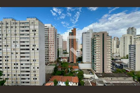 Varanda de apartamento para alugar com 2 quartos, 68m² em Cerqueira César, São Paulo