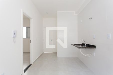 Sala / Cozinha  de apartamento para alugar com 2 quartos, 40m² em Cidade Antônio Estêvão de Carvalho, São Paulo