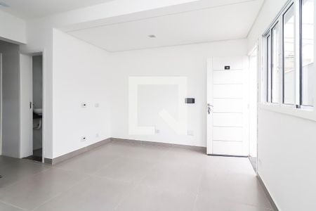 Sala de casa de condomínio à venda com 2 quartos, 87m² em Itaquera, São Paulo