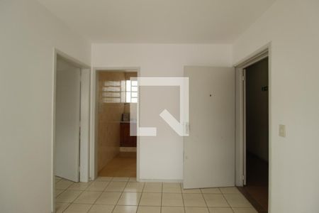 Sala de apartamento para alugar com 1 quarto, 43m² em São Geraldo, Porto Alegre