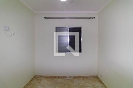 Quarto 2 de apartamento para alugar com 2 quartos, 49m² em São Lucas, São Paulo