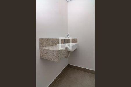 Lavabo de apartamento à venda com 2 quartos, 64m² em Prado, Belo Horizonte