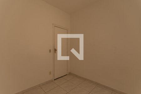 Quarto 1 de casa para alugar com 2 quartos, 65m² em Jardim dos Comerciários, Belo Horizonte