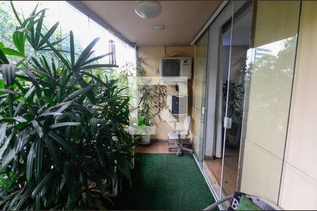 Sala de apartamento para alugar com 3 quartos, 120m² em Tijuca, Rio de Janeiro