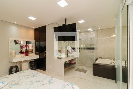 Suíte de casa à venda com 4 quartos, 292m² em Vila Maria Alta, São Paulo