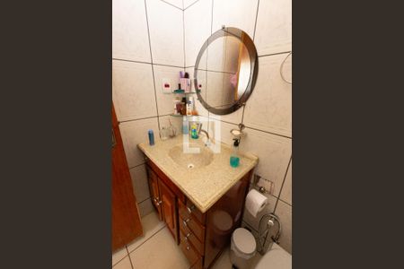 Casa à venda com 4 quartos, 120m² em Eldorado, Contagem