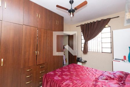 Casa à venda com 4 quartos, 120m² em Eldorado, Contagem