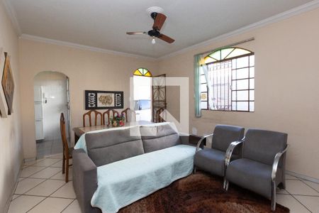 Casa à venda com 4 quartos, 120m² em Eldorado, Contagem