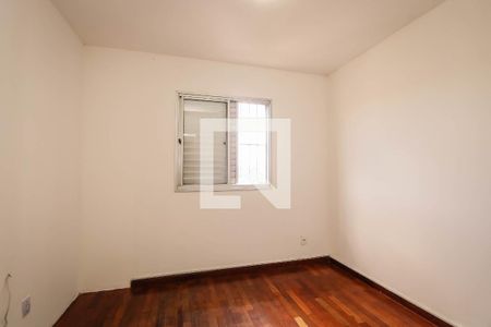 Quarto 2 de apartamento para alugar com 2 quartos, 55m² em Americanópolis, São Paulo