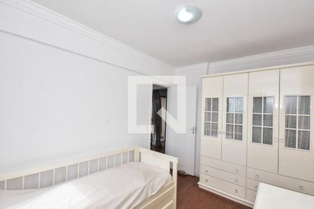 Quarto de apartamento para alugar com 2 quartos, 72m² em Jardim Maria Rosa, Taboão da Serra