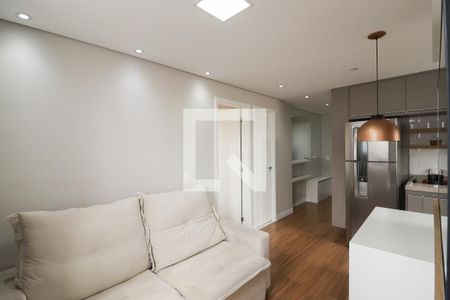Sala/Cozinha/Área de Serviço de apartamento para alugar com 2 quartos, 40m² em Santana, São Paulo