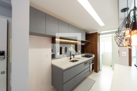 Sala_cozinha - Conjugada de apartamento para alugar com 2 quartos, 70m² em Alphaville, Barueri