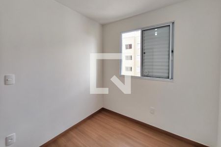 Quarto 2 de apartamento para alugar com 2 quartos, 43m² em Vila Satúrnia, Campinas
