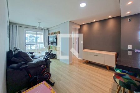 Sala de apartamento para alugar com 2 quartos, 74m² em Canto do Forte, Praia Grande