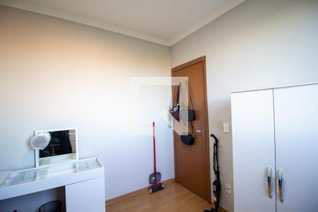 Quarto 2 de apartamento para alugar com 2 quartos, 40m² em Recreio dos Sorocabanos, Sorocaba