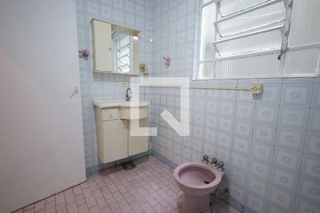 Banheiro 1 de casa para alugar com 3 quartos, 145m² em Vila Alzira, Santo André