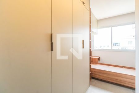 Quarto 1 de apartamento à venda com 2 quartos, 59m² em Alphaville Empresarial, Barueri